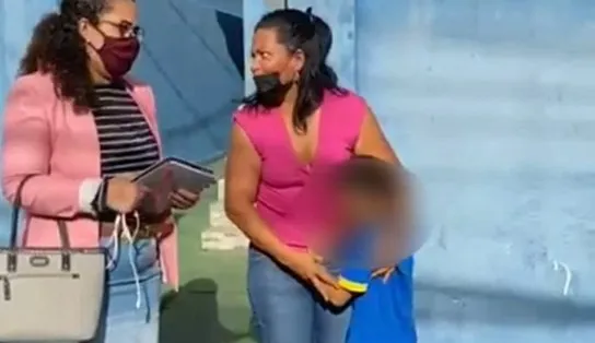 Criança sequestrada pelo pai policial em frente à escola é devolvida para a mãe, em Salvador