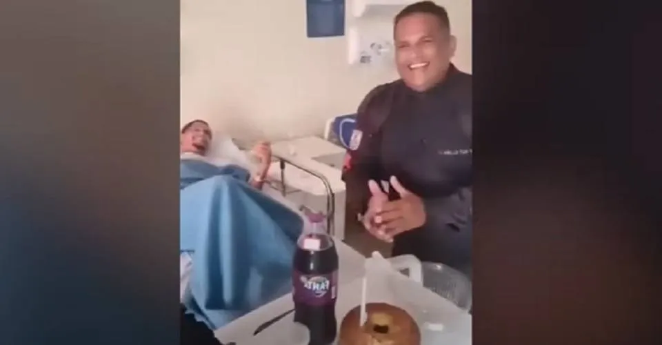 PMs cantam parabéns para miliciano preso em hospital no Rio: 'Bate palma, Jean'