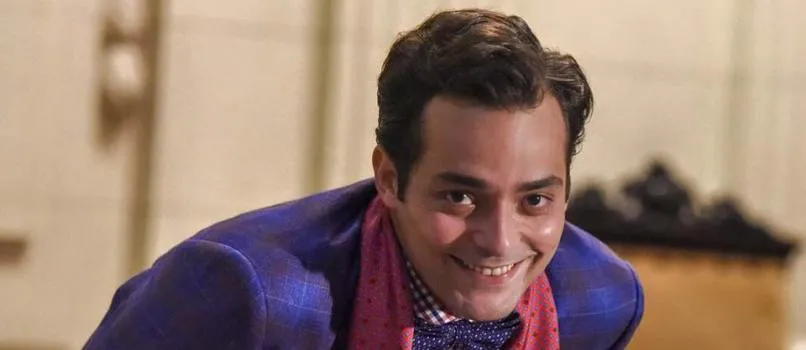 Ex-Pânico, Eduardo Sterblitch é contratado pela Globo; Relembre personagens do humorista