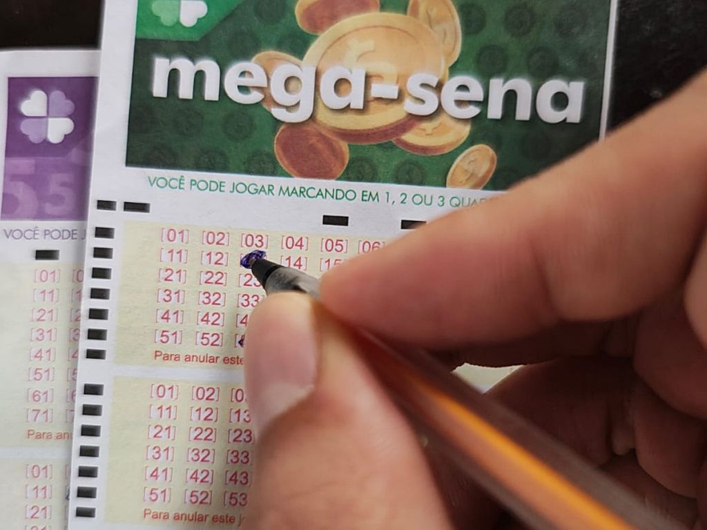 Além da Mega-Sena, o novo valor das apostas foi aplicado para outras loterias, como Quina e Lotofácil.Foto: Lucas Pereira/Aratu On