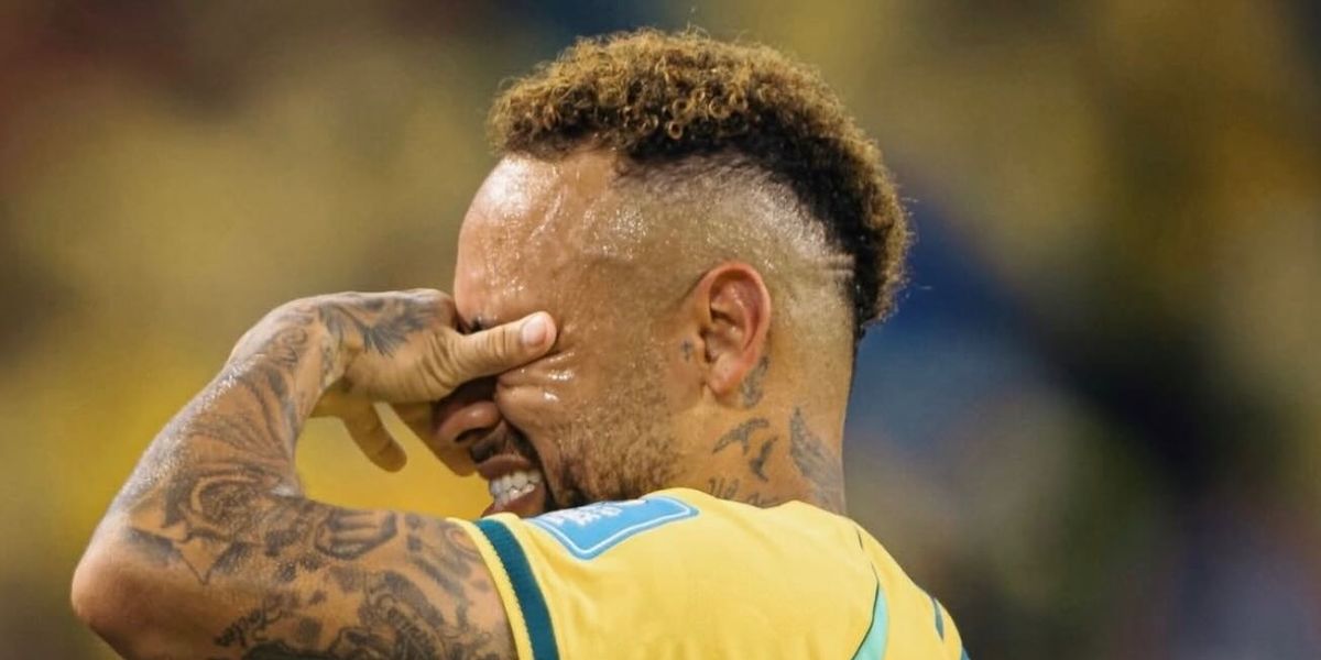 Neymar durante entrevista ap&oacute;s partida do Santos, quando anunciou que encerrou seu ciclo na Sele&ccedil;&atilde;o Brasileira