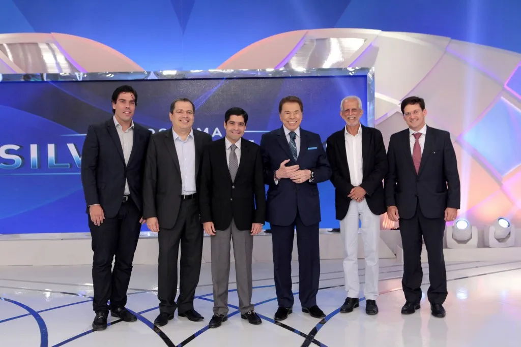 Veja programa especial de Silvio Santos com prefeito e direção da Aratu