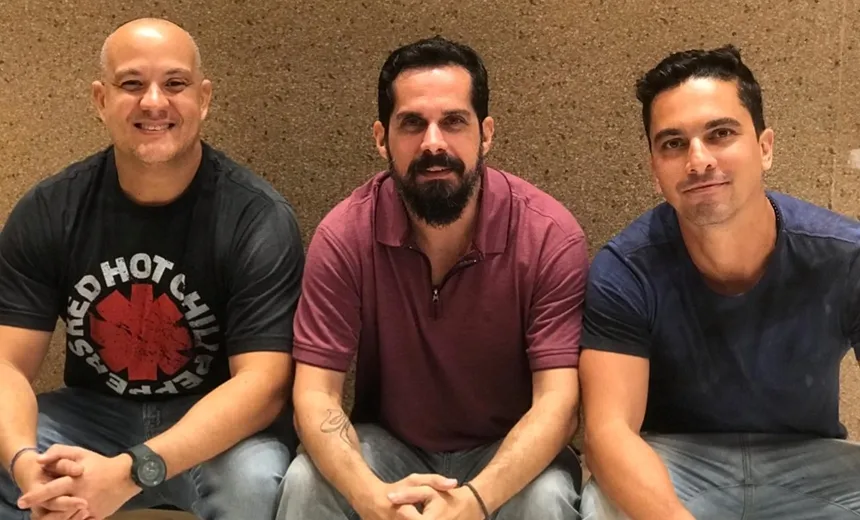 Neste domingo, trio de artistas plásticos fazem intervenções em ruas do Rio Vermelho