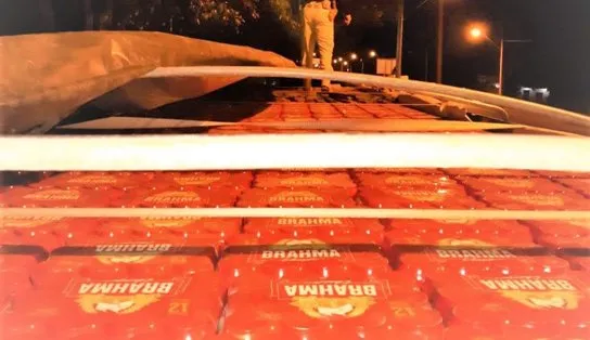Mais de 25 mil litros de cerveja são apreendidos pela PRF na Bahia