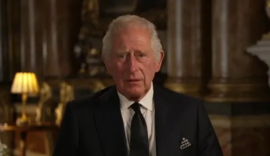 Após morte de rainha, Charles III é proclamado soberano do Reino Unido