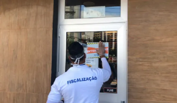 Sedur interdita 74 estabelecimentos em quatro bairros de Salvador que passam por medidas restritivas 