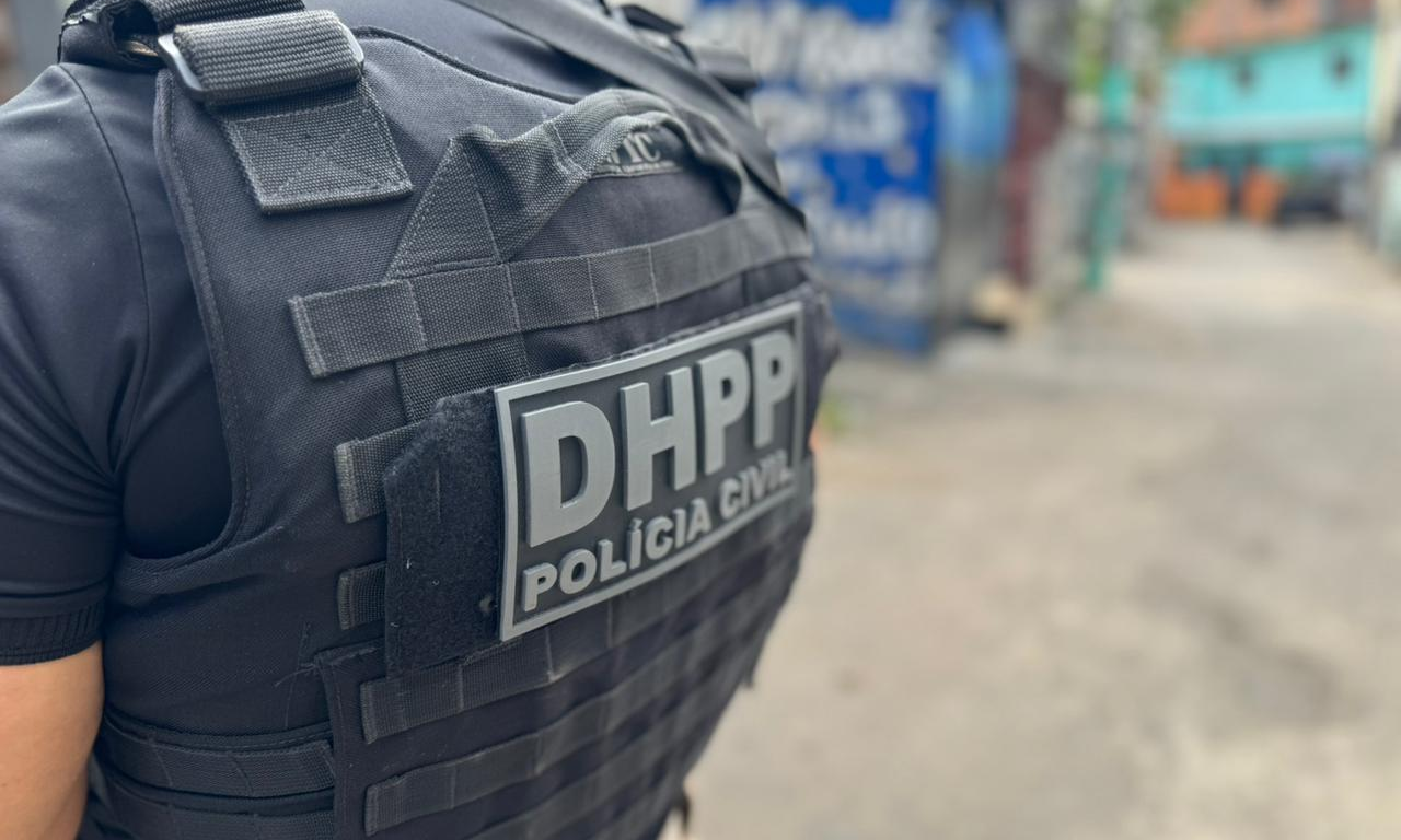 Dois homens s&atilde;o presos suspeitos de envolvimento em homic&iacute;dio em Itapu&atilde;.Foto: Reprodu&ccedil;&atilde;o