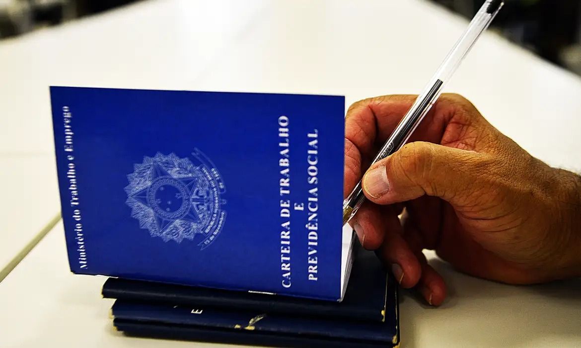 Taxa de desemprego em Salvador caiu em 2025 | Foto: Marcello Casal Jr. /Agência Brasil