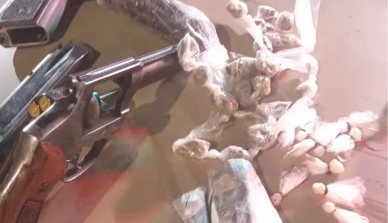 Suspeito de tráfico morre após confronto com a PM no Subúrbio de Salvador  