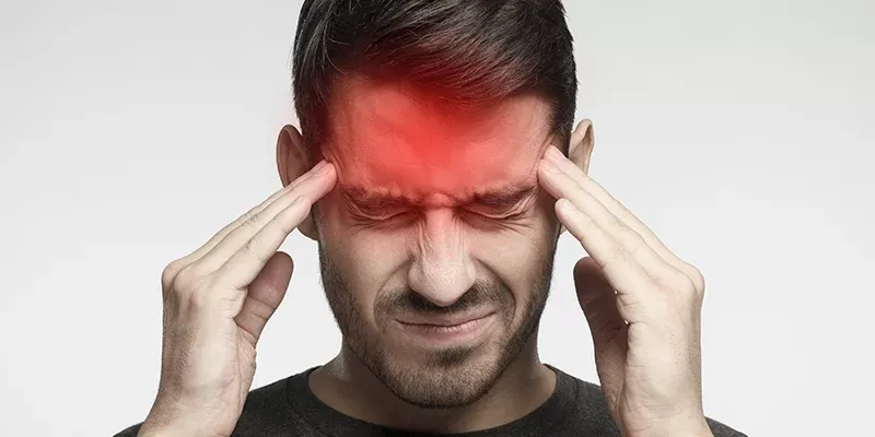 Imagem de pessoa tendo sintomas de um AVC 