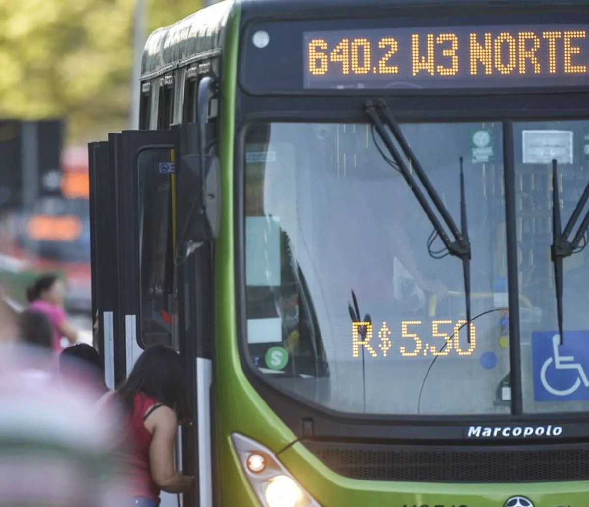 INSS estuda aceitar uso de transporte público como prova de vida