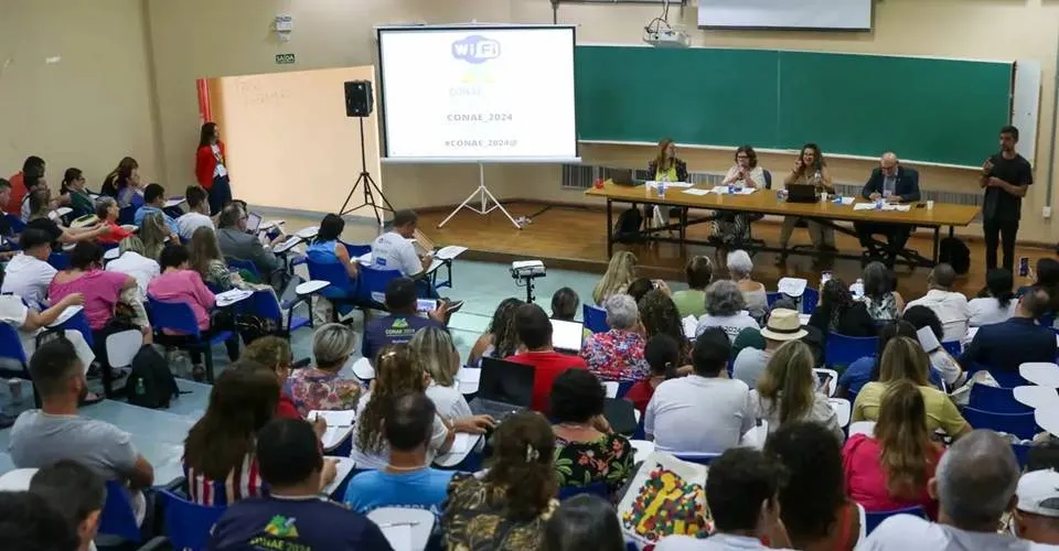 Questões de gênero são foco em conferência sobre educação em Brasília