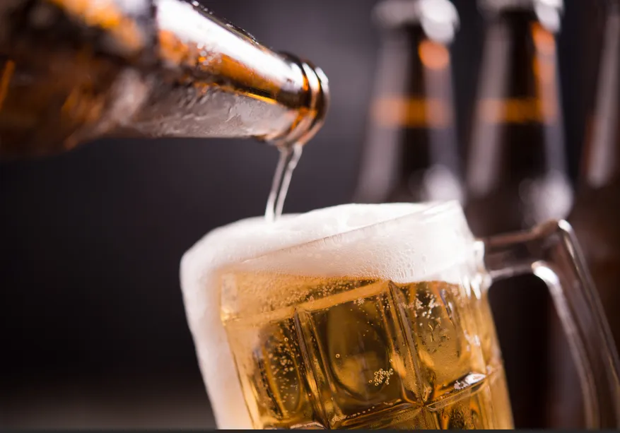 Cerveja sem álcool pode ter até 70% menos calorias; saiba qual escolher