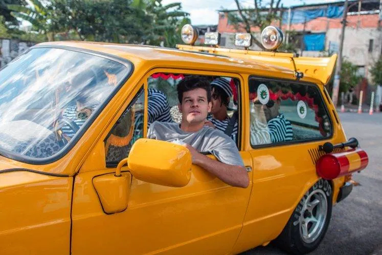 Shopping Barra recebe a pré-estreia de 'Mamonas Assassinas: o filme', nesta terça-feira (19)