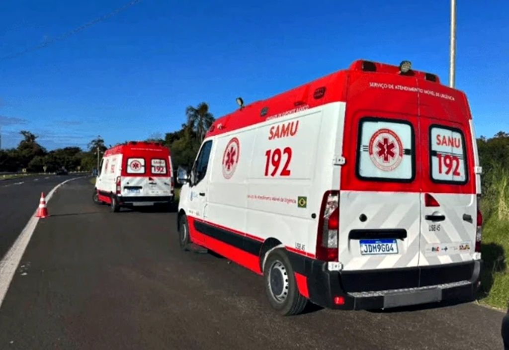 A vítima, no entanto, foi encontrada sem vida dentro de um córrego, nas proximidades do local. Foto: Reprodução/SBT News