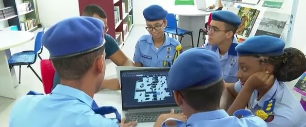 Estudantes da rede pública da Bahia se preparam para enfrentar equipes de todo o mundo na  RoboCup 2025, conhecida como a Copa do Mundo de Robótica. Foto: Divulgação \ PMBA