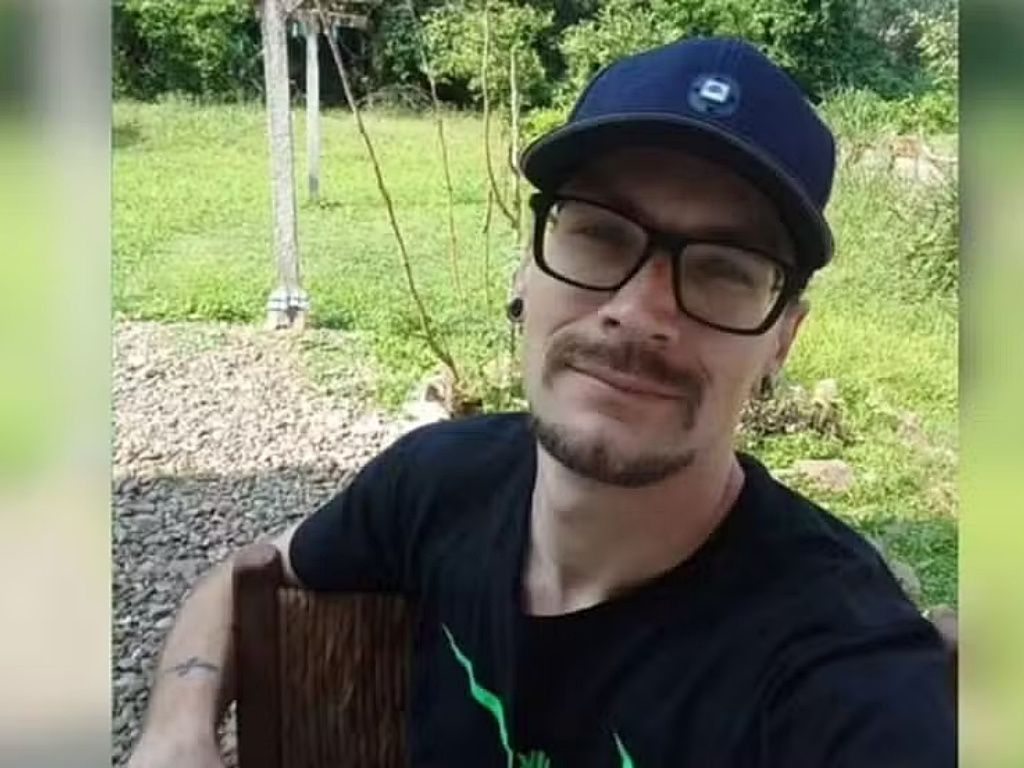 O homem de 33 anos, sofreu paradas cardiorrespiratórias após a bolada na barriga e não resistiu. Foto: Redes Sociais