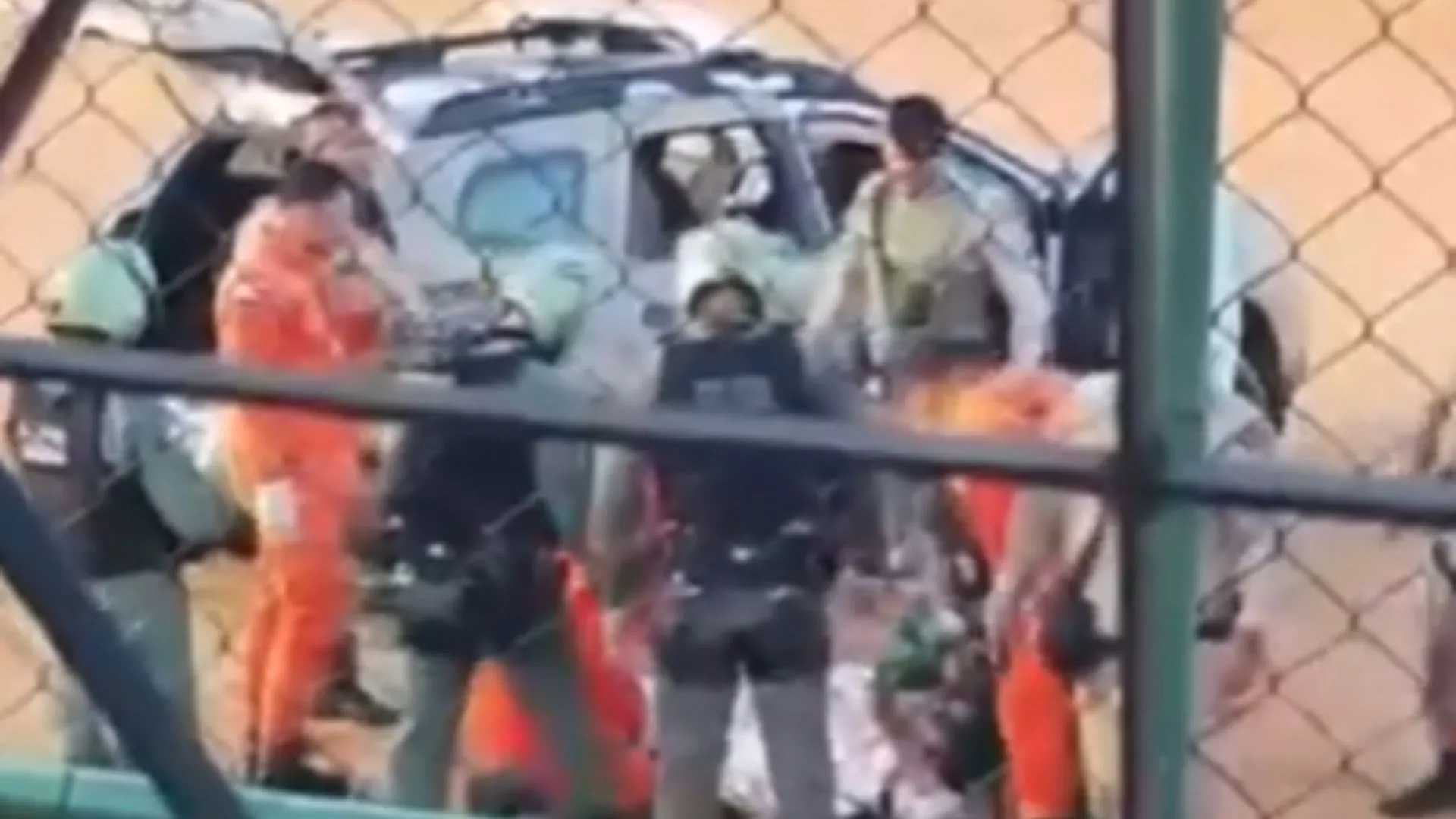 VÍDEO: veja momento do resgate de PM em Lauro de Freitas