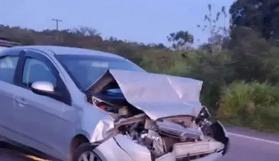 Prefeito e secretário de Cruz das Almas são vítimas de acidente na BR-101