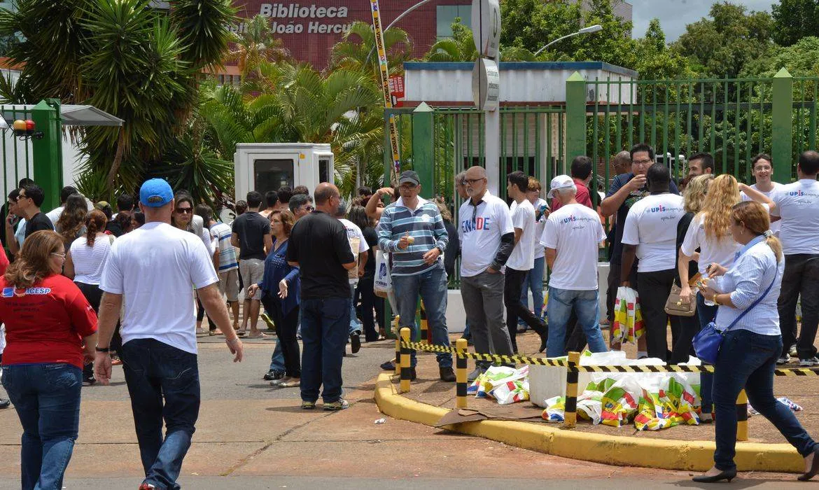 Prazo de inscrição no Enade termina nesta segunda-feira