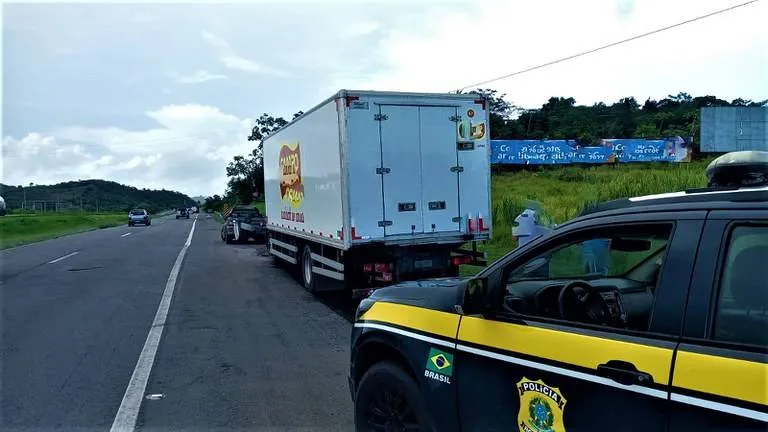 Após roubar R$ 150 mil de carne bovina, homem é preso na BR 324