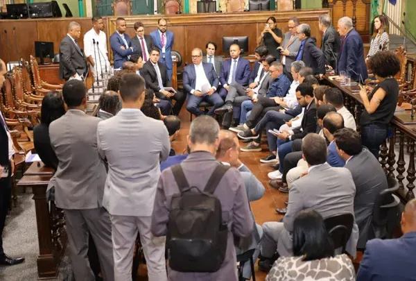 Sessão na Câmara é adiada: discussão da LOUS será amanhã nas Comissões; Foto: Antonio Queirós/CMS