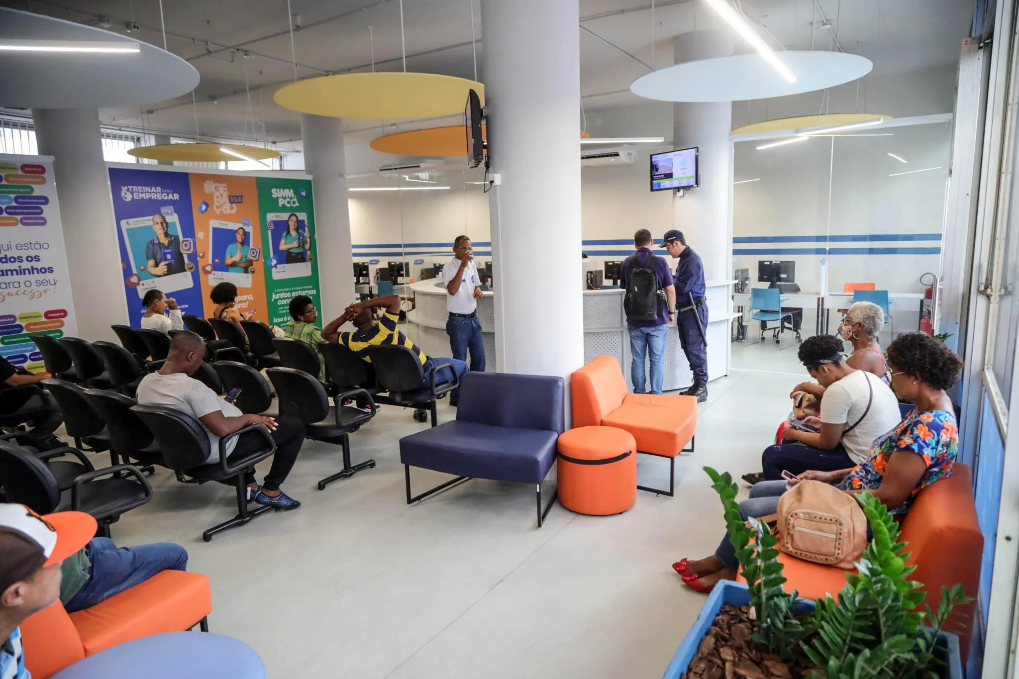 Feriado de Tiradentes altera funcionamento dos órgãos municipais em Salvador