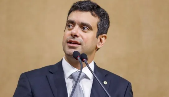 Tiago Correia afirma que ACM Neto “foi gigante” na eleição e diz que campanhas tiveram “acertos e erros”