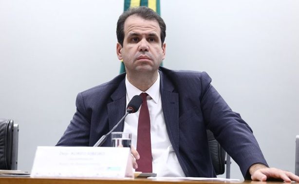 Aureo Ribeiro Recomendou a Aprovação Da Proposta De Inclusão Do Turismo Como Direito Da Pessoa Idosa