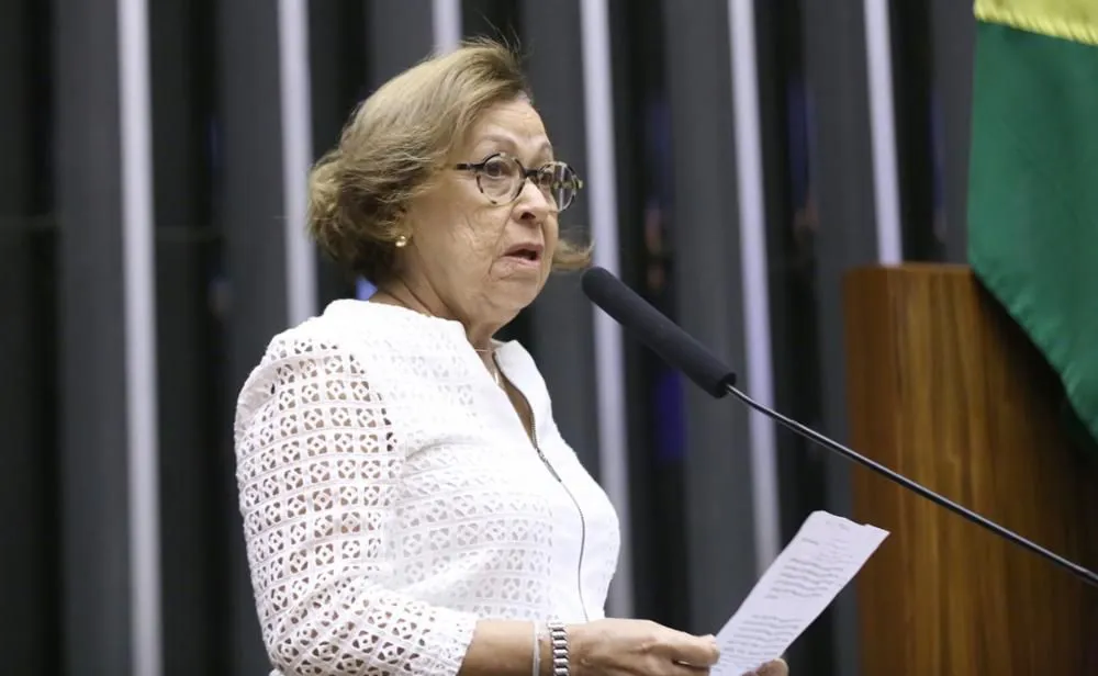 Projeto que endurece pena por gravação íntima avança na Câmara