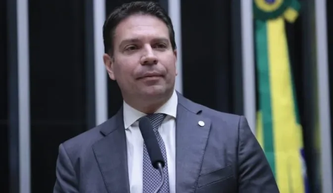 STF vai analisar decisão da Câmara de suspender ação penal contra Ramagem