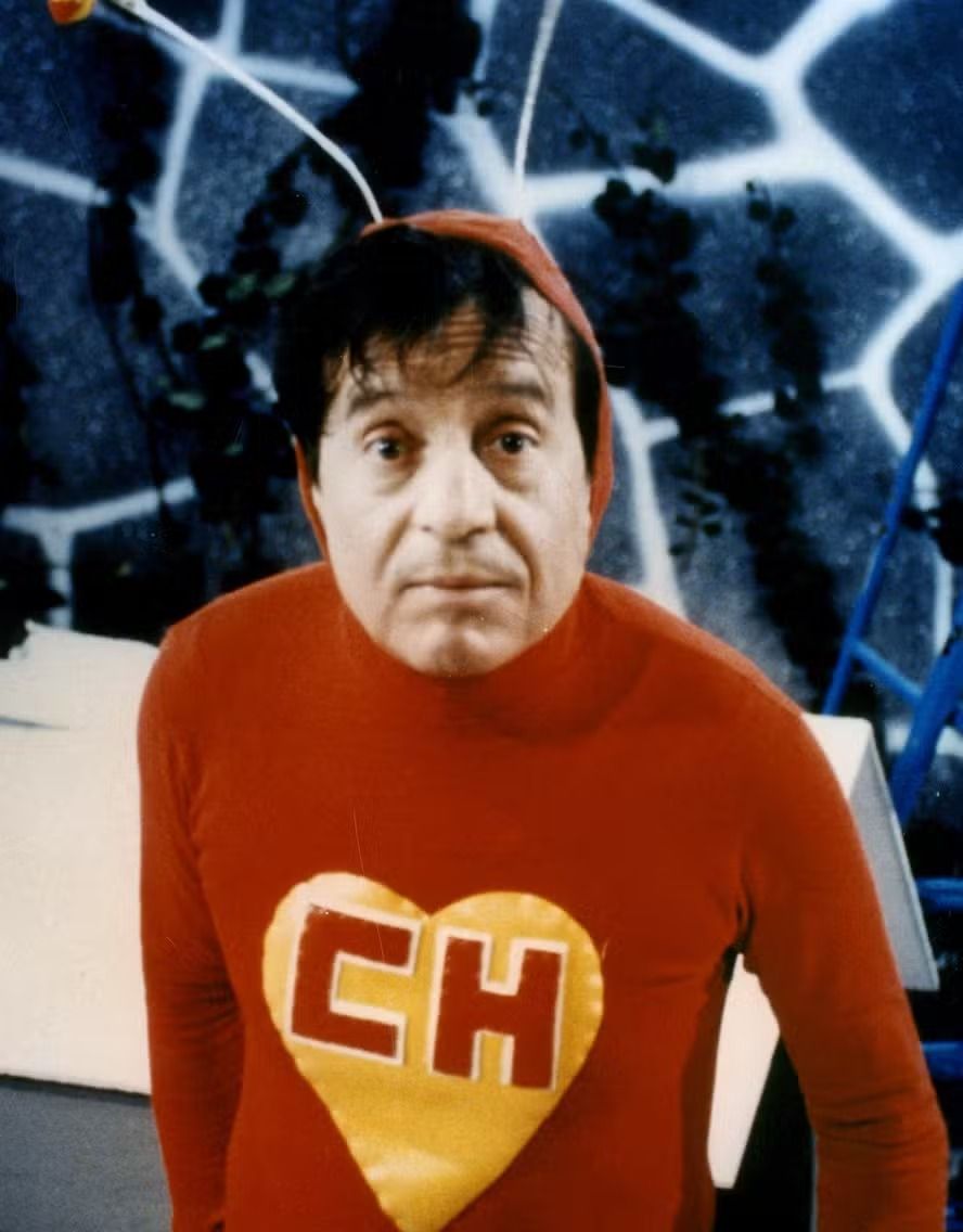 O criador de Chaves e Chapolin iniciou a carreira na televisão aos 22 anos e, em 1968. | Foto: Redes Sociais