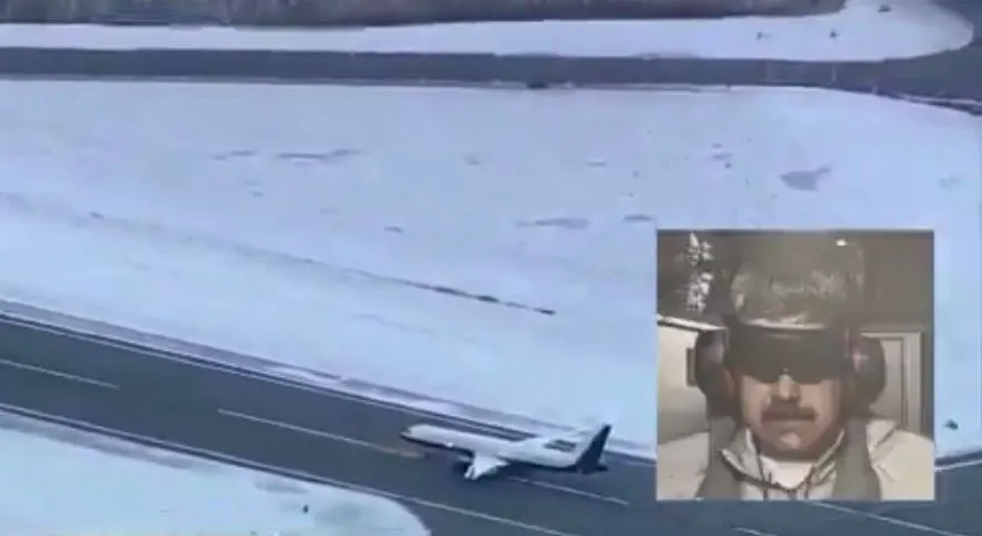 Avião com Nicolás Maduro chega aos Estados Unidos; veja imagens