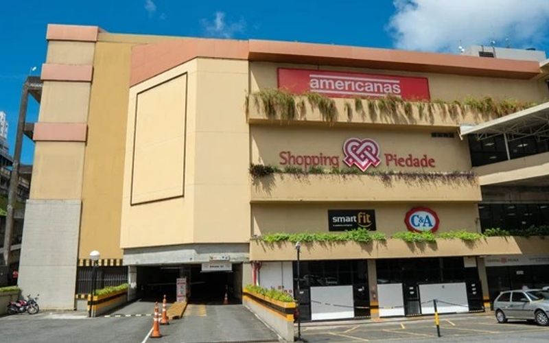 O reconhecimento do Shopping Piedade no Prêmio Abrasce 2026 reforça o destaque dos Shoppings da Bahia no cenário nacional. A premiação é considerada a principal do setor e reúne projetos/Foto: Divulgação/Shopping Piedade
