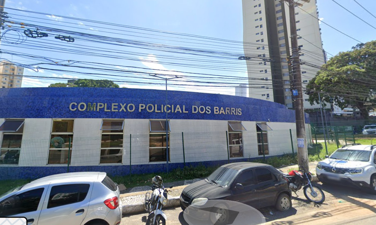 Homem &eacute; preso enquanto instalava c&acirc;meras para monitorar fac&ccedil;&otilde;es em Salavdor. Foto: Google Street View
