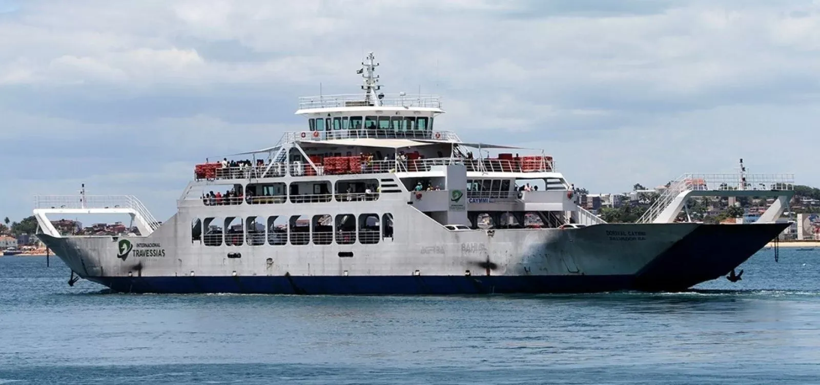 Ferry boat Salvador-Itaparica: veja horários, preços e como evitar filas