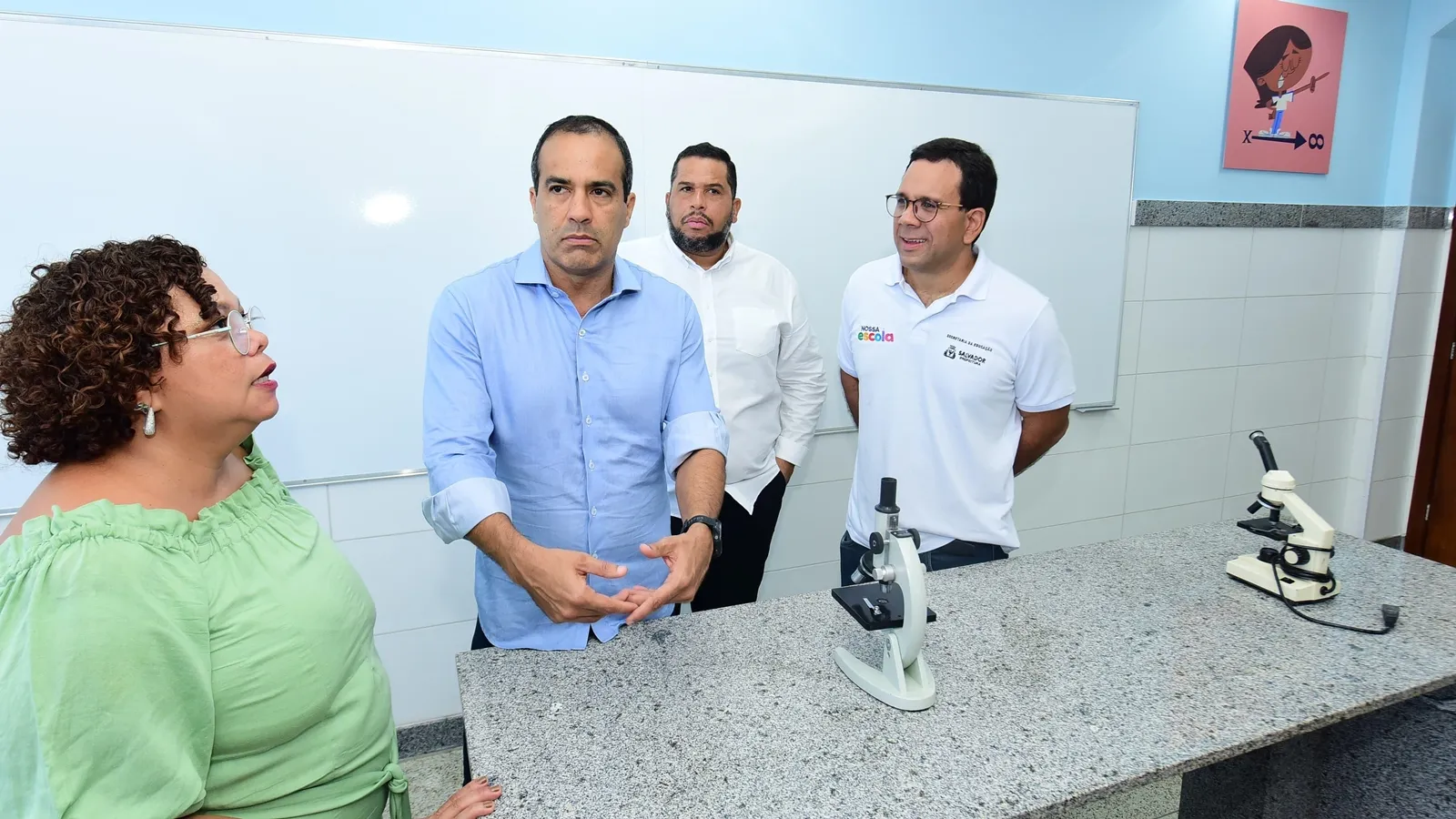Entenda por que professores de Salvador estão em greve há 15 dias