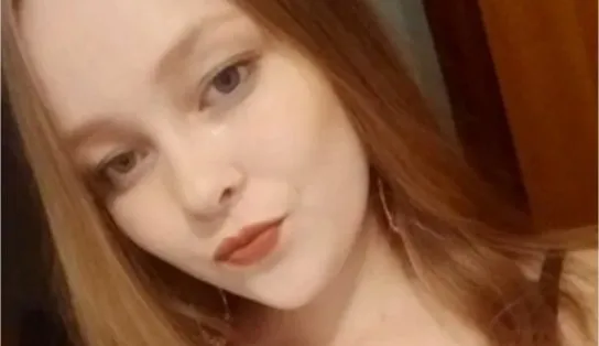 Em carta, vizinho pede a jovem para deixar de usar “roupas vulgares”; "aqui mora pessoas casadas" 