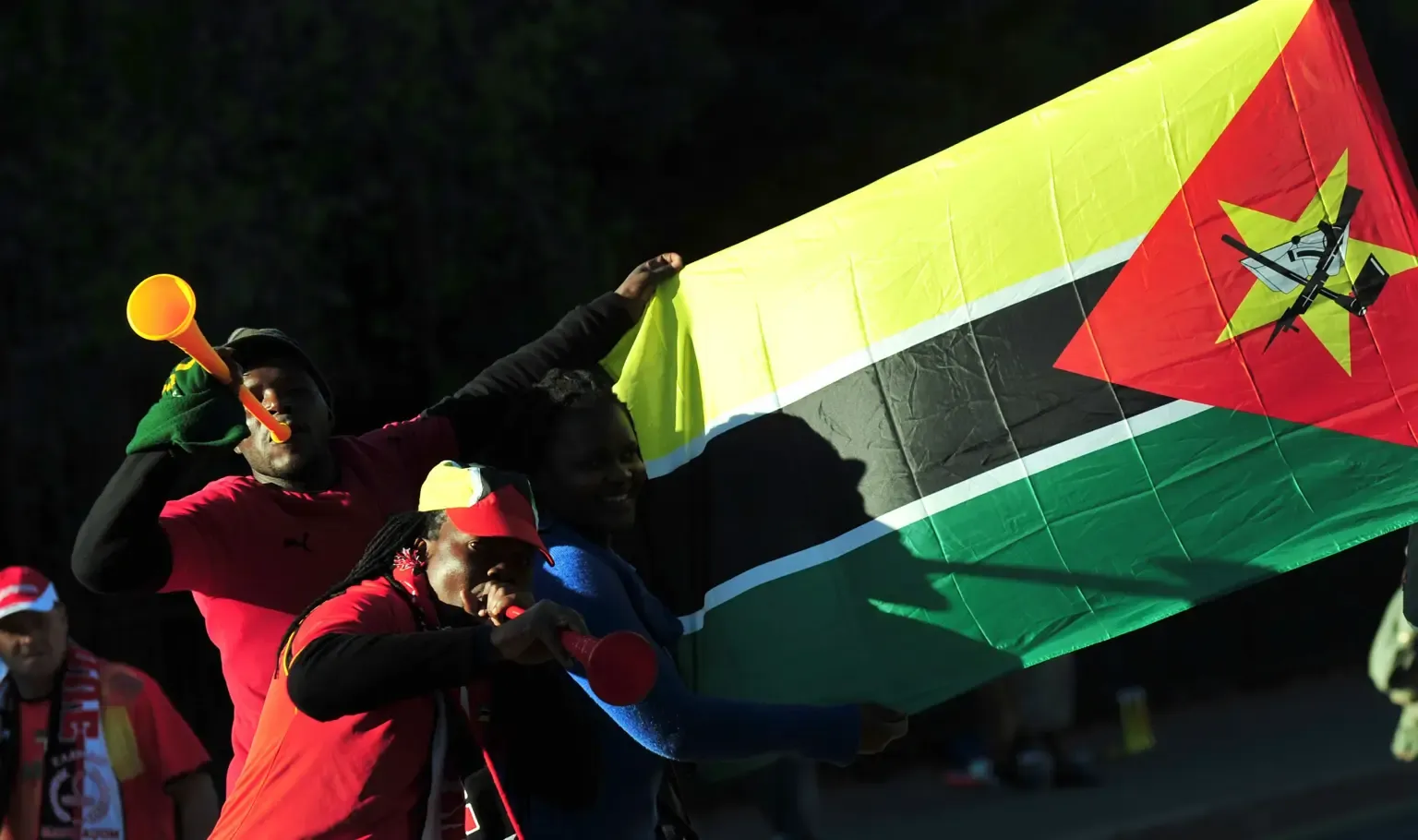 Torcida do Moçambique comemora triunfo nas eliminatórias. Foto: Divulgação/FIFA