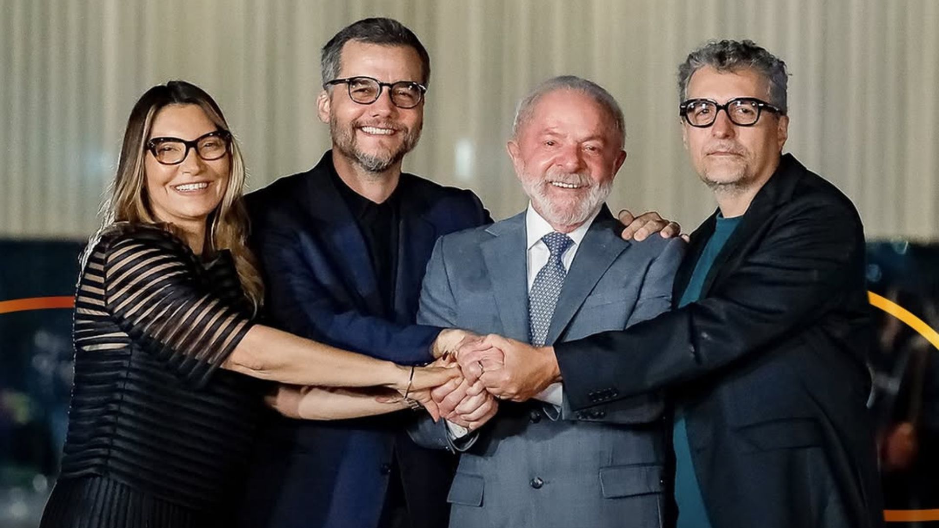 Lula e Janja receberam Wagner Moura e Kl&eacute;ber Mendon&ccedil;a Filho durante campanha do filme | Foto: Ricardo Stuckert