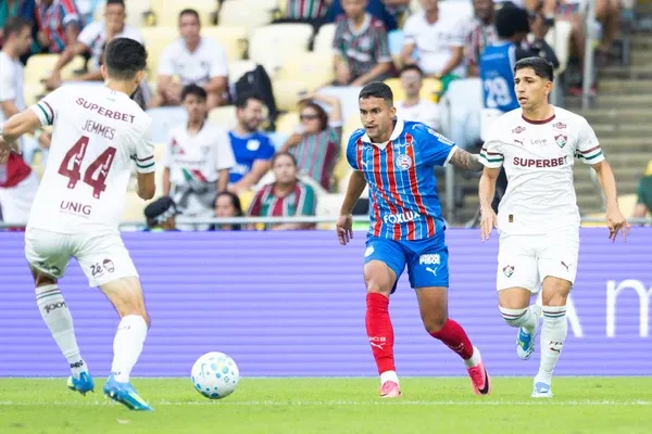 Bahia E Fluminense Se Enfrentaram Em Um Amistoso No Maracan&atilde; Cr&eacute;dito Catarina Brand&atilde;o Ec Bahia