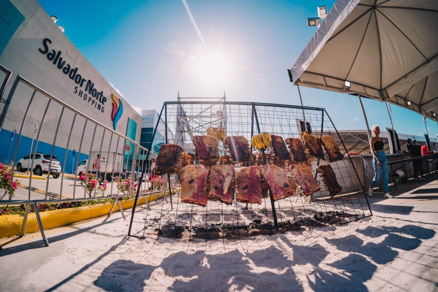 Clube do Fogo: shopping em Salvador recebe shows e festival gastronômico de churrasco. / Foto: Divulgação