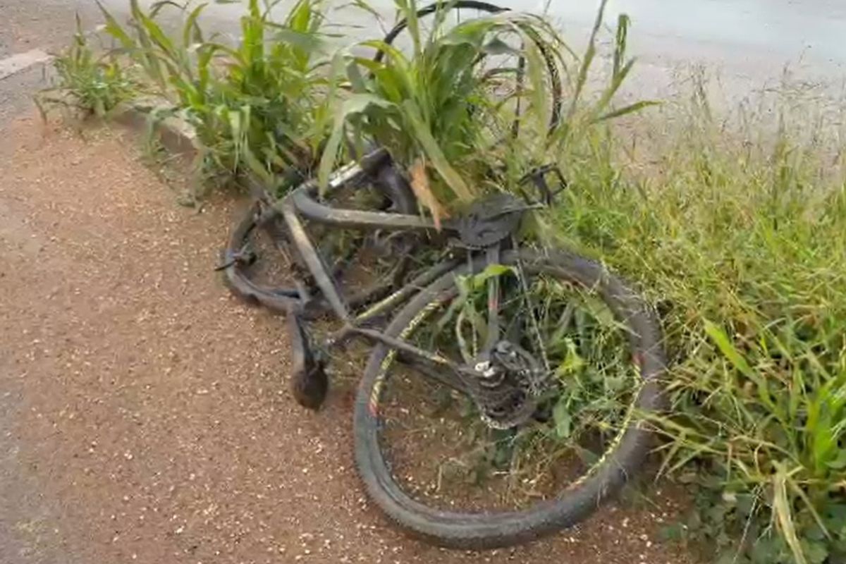 Ciclista de 17 anos morre atropelado por carreta. Foto: Reprodução | Vídeo