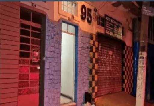 Homem encapuzado invade casa de prostituição e mata duas pessoas