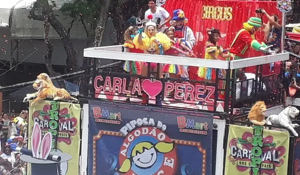 Pipoca do Algodão doce deixa folia dos baixinhos açucarada no Circuito Osmar