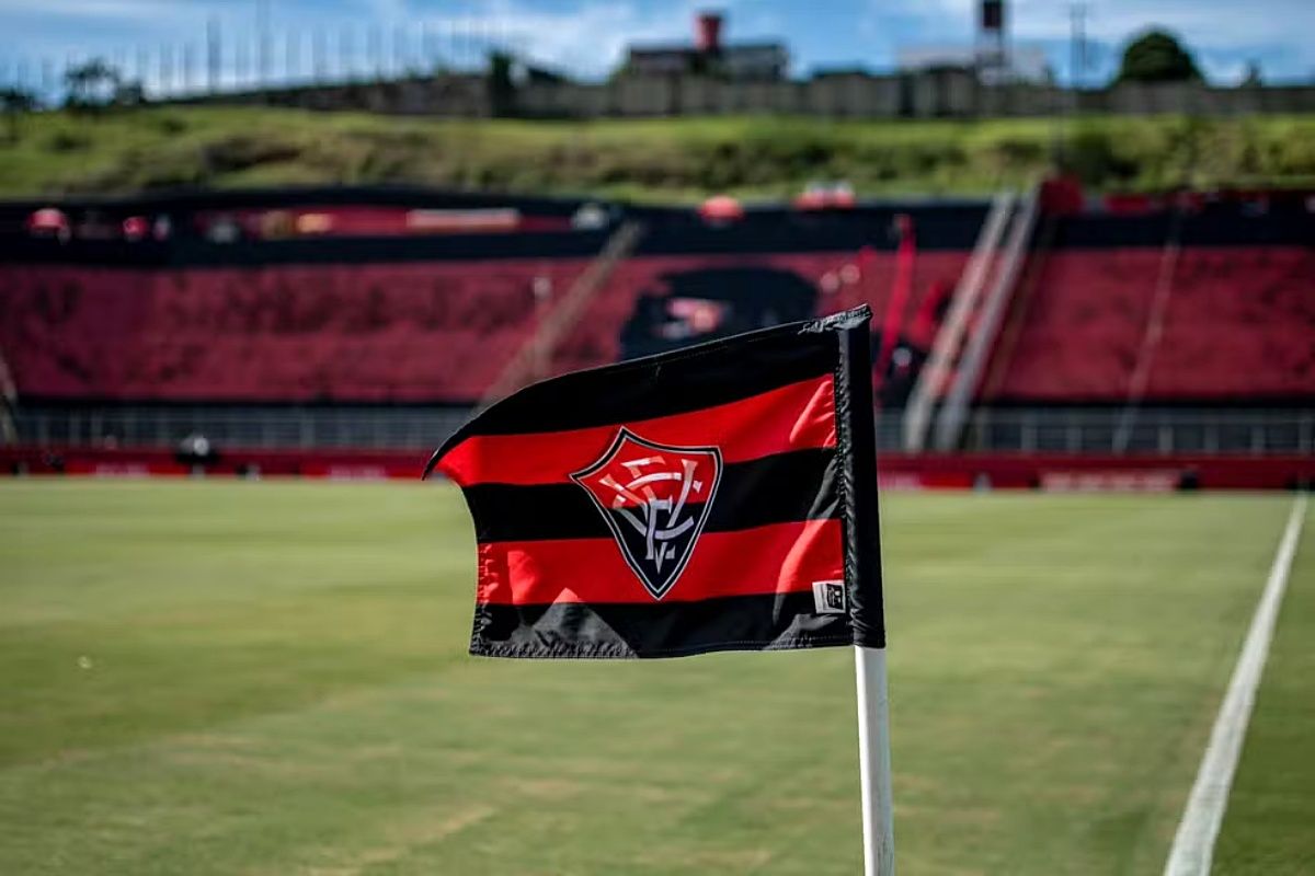 Bellintani ressalta experiência no Bahia e afirma que modelo de SAF pode servir de referência até para rivais. Foto: Victor Ferreira/EC Vitória