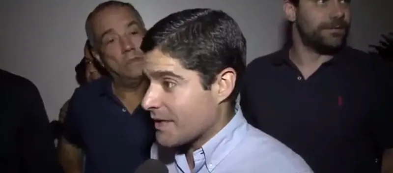 NA ESTRADA: ACM Neto viaja para cidades do interior e nega campanha para governo; “Visitando os amigos”