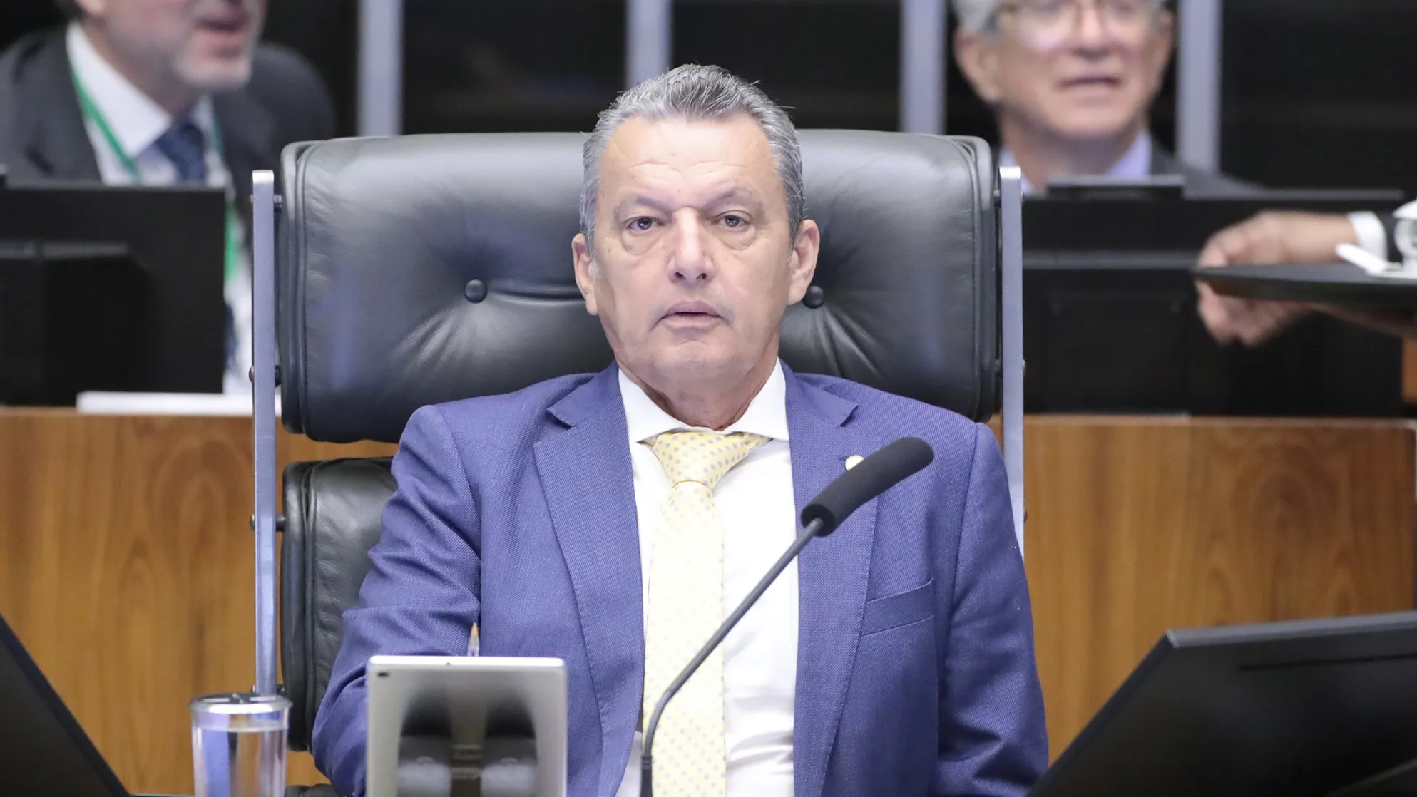 Suplente de Otto Filho, Charles Fernandes estima volta à Câmara para próxima semana