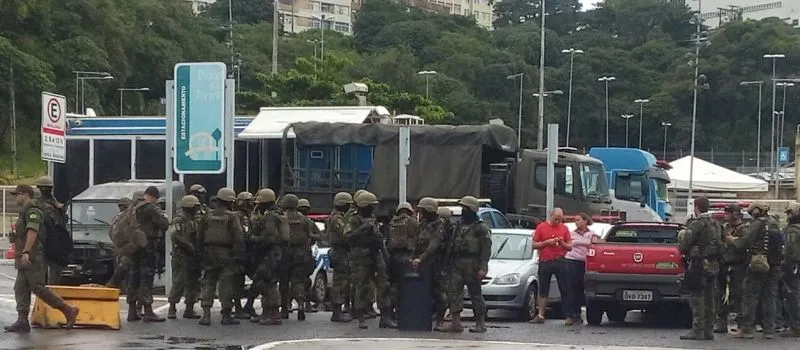 Forças Armadas realizam diversas ações de defesa contra possível ameaça terrorista na capital baiana