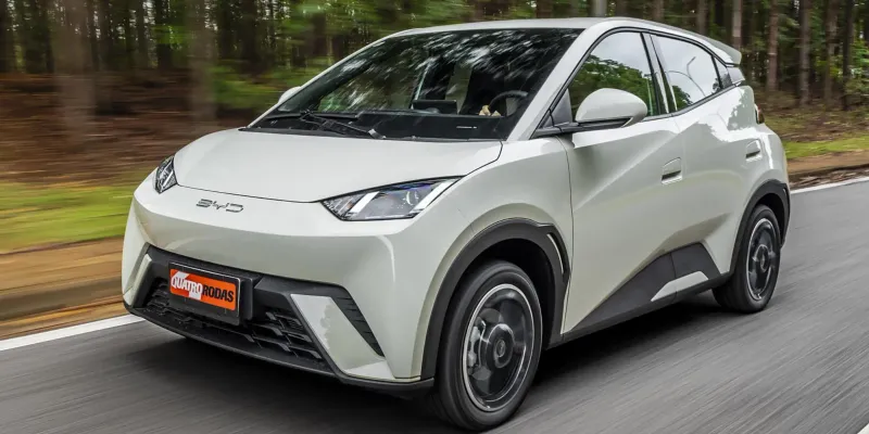 Os veículos elétricos reduzem em até 90% as emissões de CO₂ quando comparados aos movidos a combustíveis fósseis, de acordo com o Ministério do Meio Ambiente/Foto: Divulgação/BYD